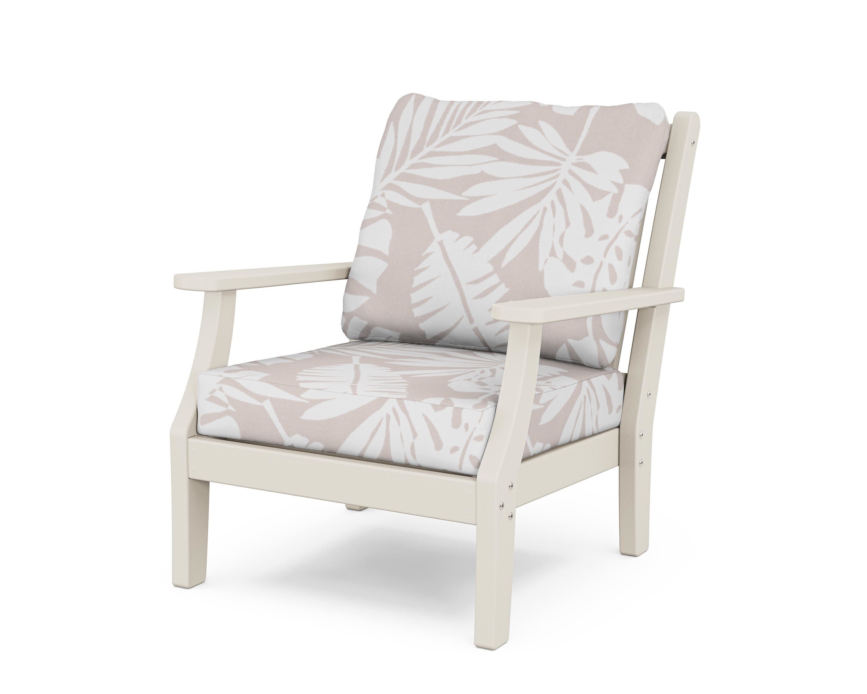 Wovendale Deep Seating Chair in Sand / Leaf Dune Burlap