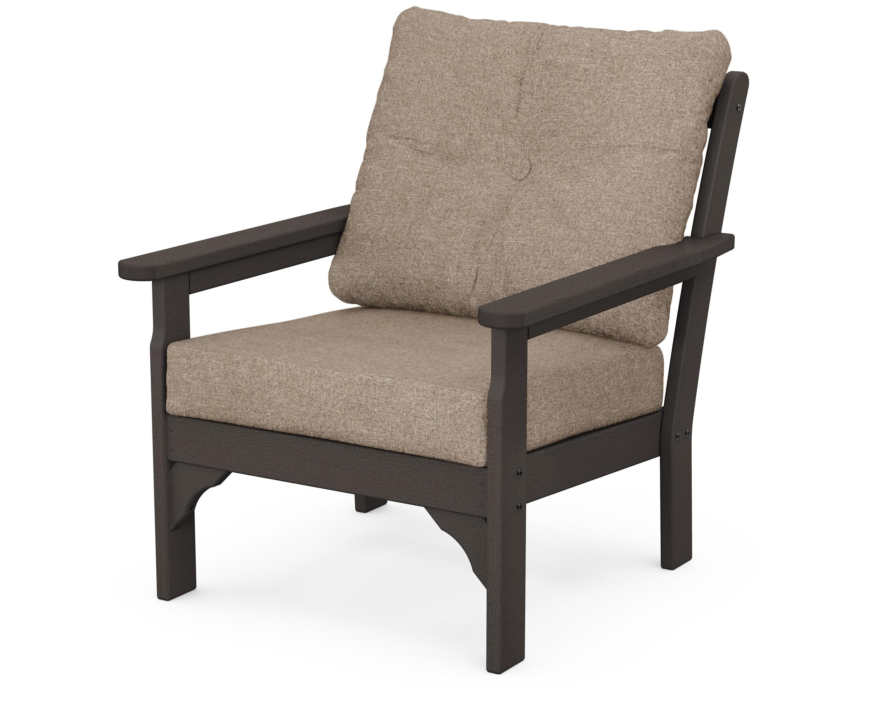 Vineyard Deep Seating Chair in Vintage Coffee / Spiced Burlap