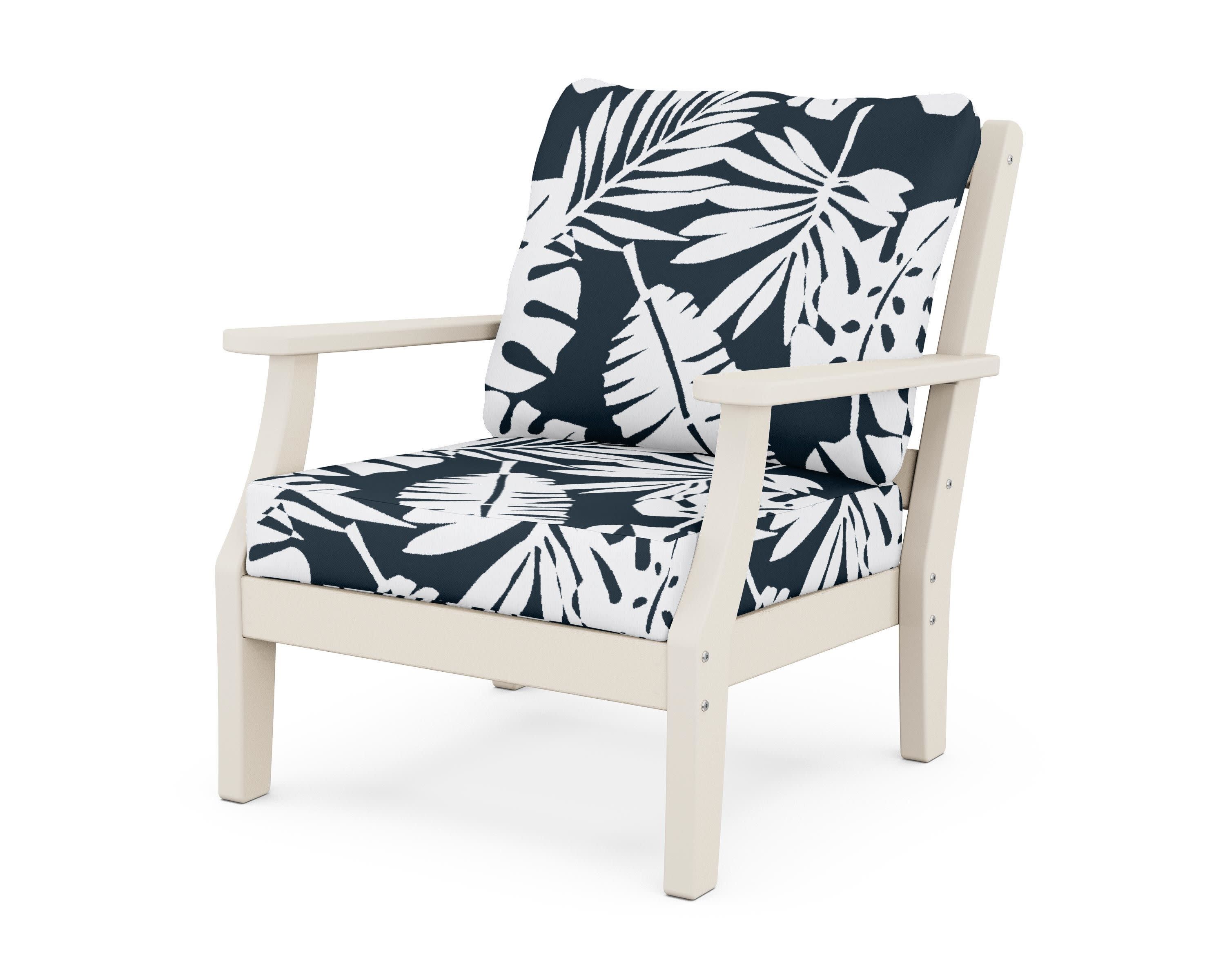 Chinoiserie Deep Seating Chair in Sand / Leaf Marine Indigo