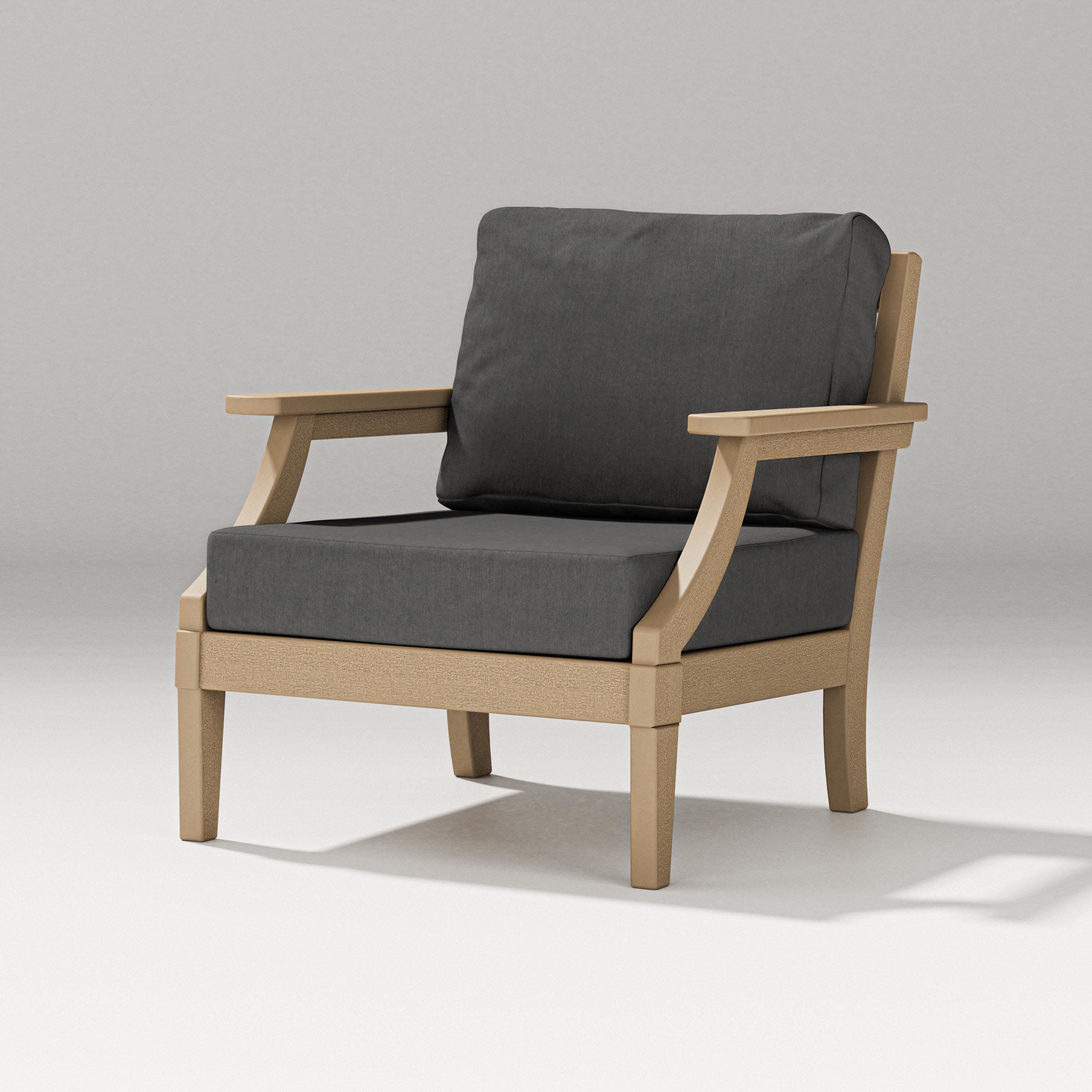 Estate Lounge Chair in Vintage Sahara / Spectrum Carbon