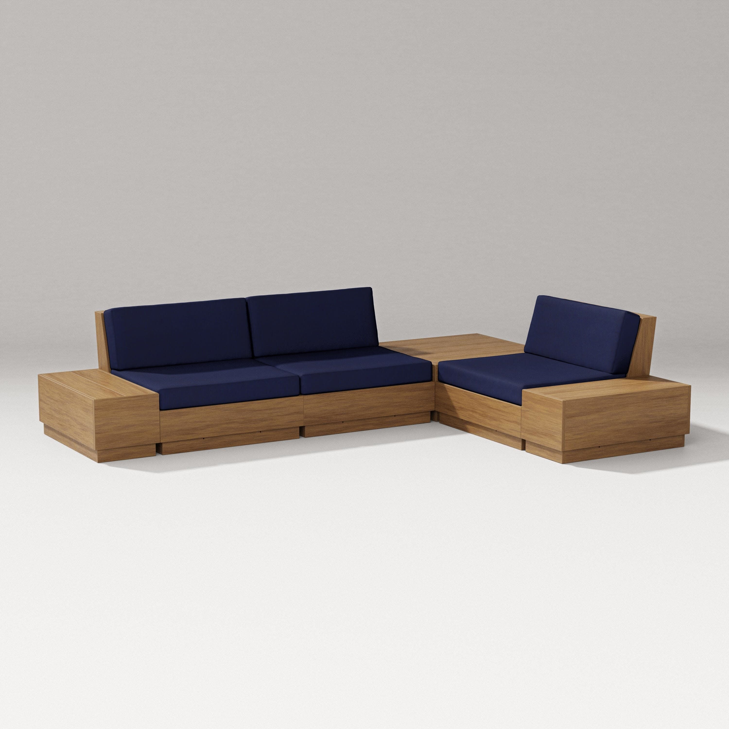 Elevate 6-Piece Corner Sectional in Natural / Navy