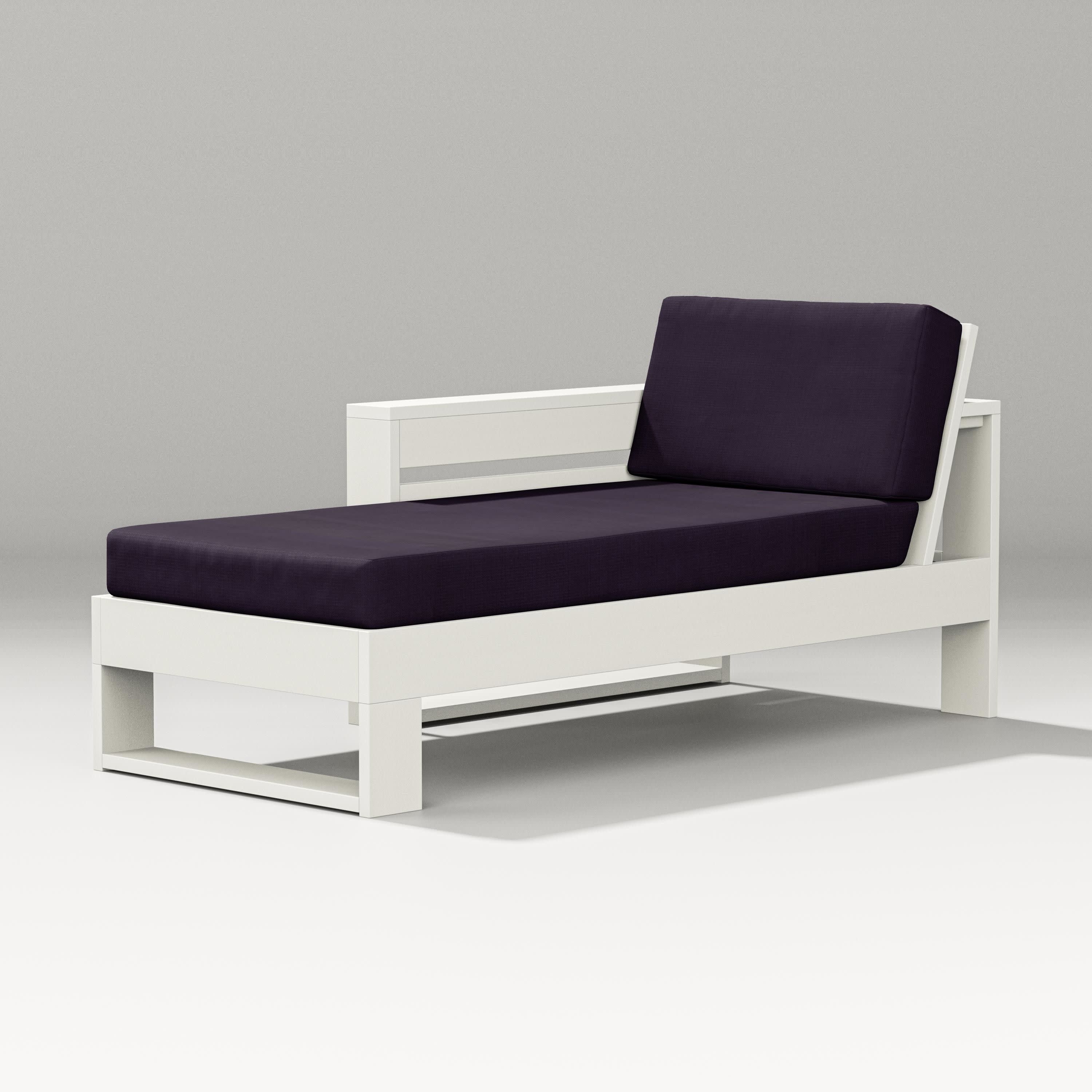 Latitude Modular Left Arm Chaise in Vintage White / Navy Linen