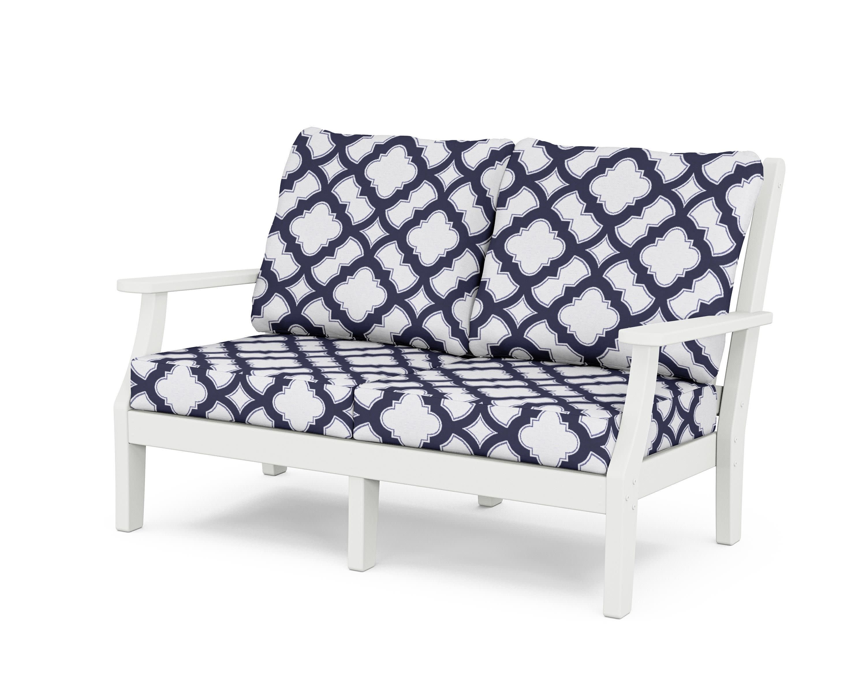 Wovendale Deep Seating Loveseat in White / Trellis Navy