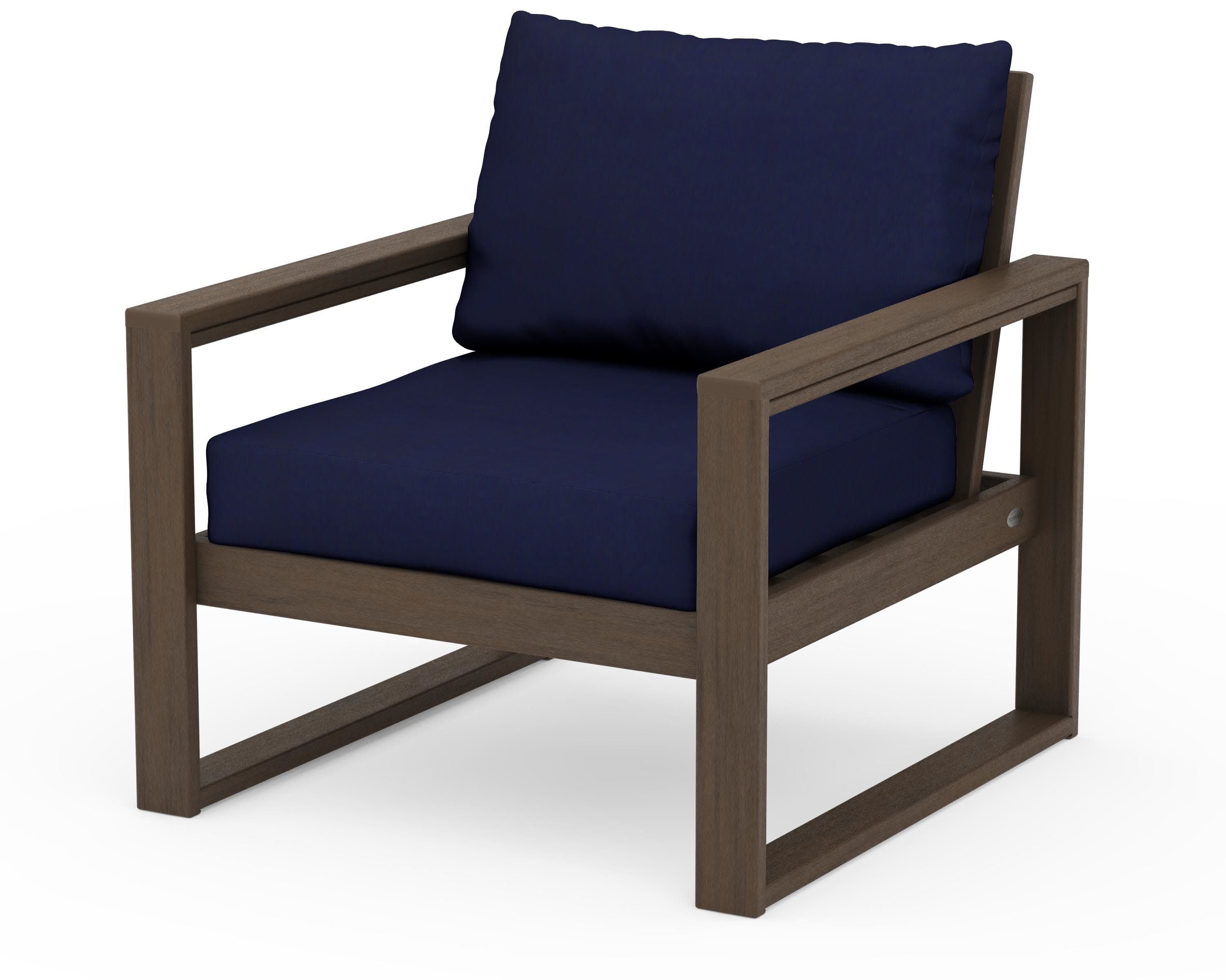 EDGE Club Chair in Kona / Navy