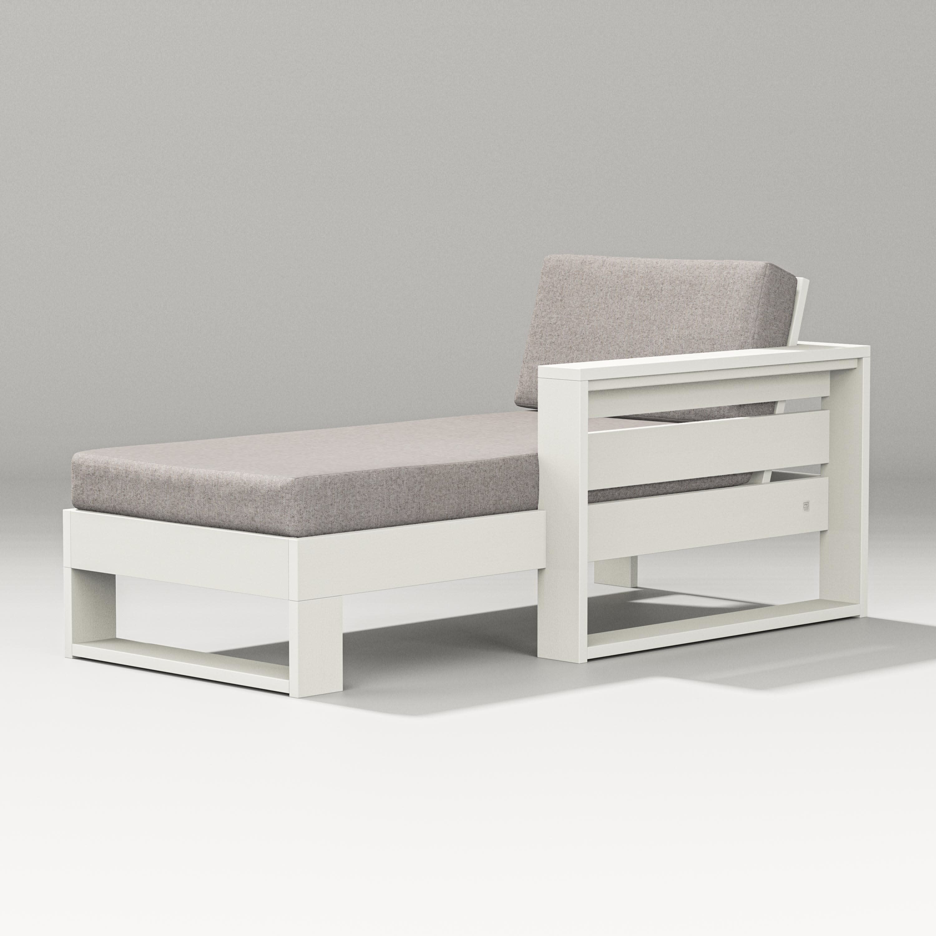 Latitude Modular Right Arm Chaise in Vintage White / Weathered Tweed