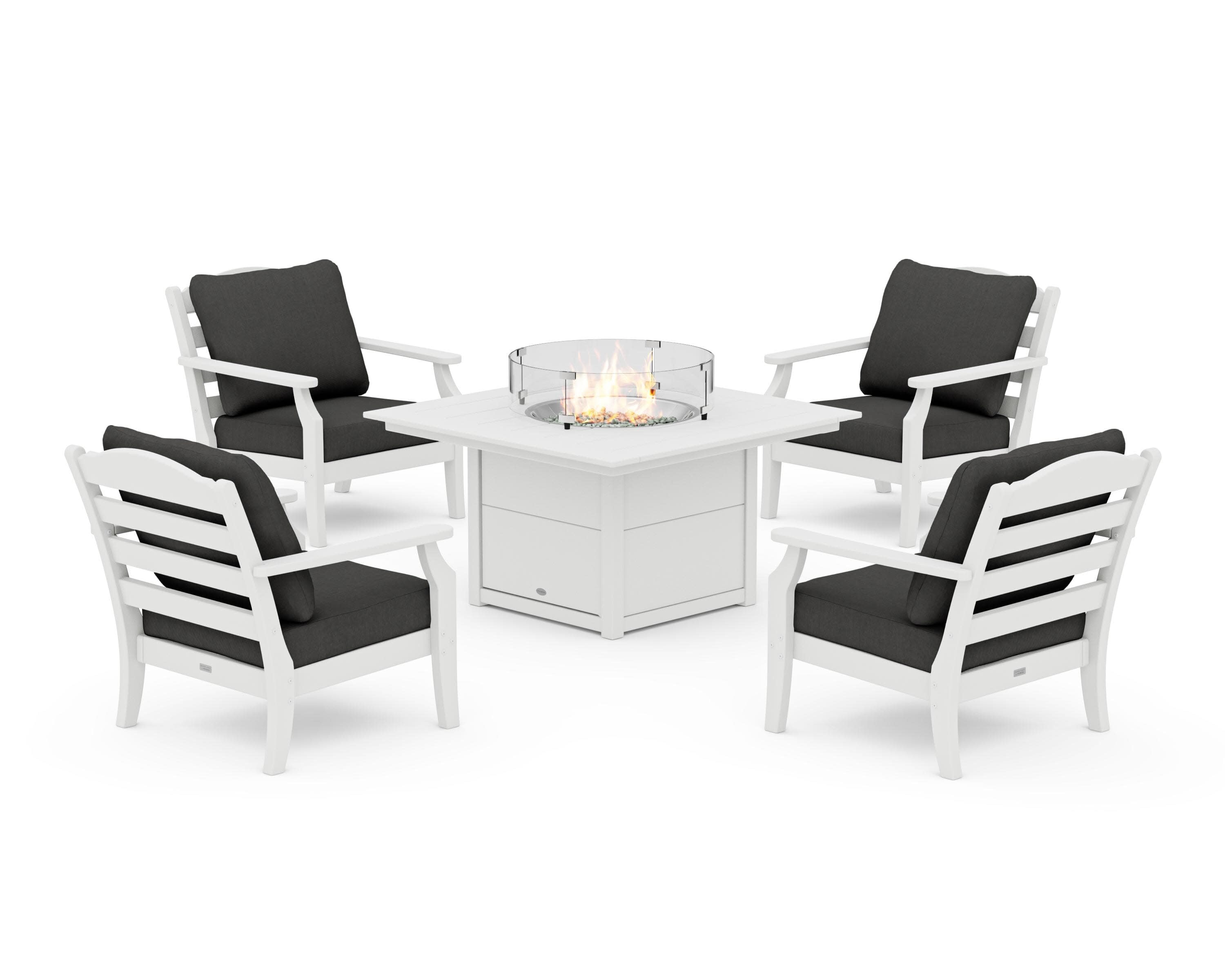 Savannah 5-Piece Deep Seating Set with Fire Pit Table in White / Spectrum Carbon